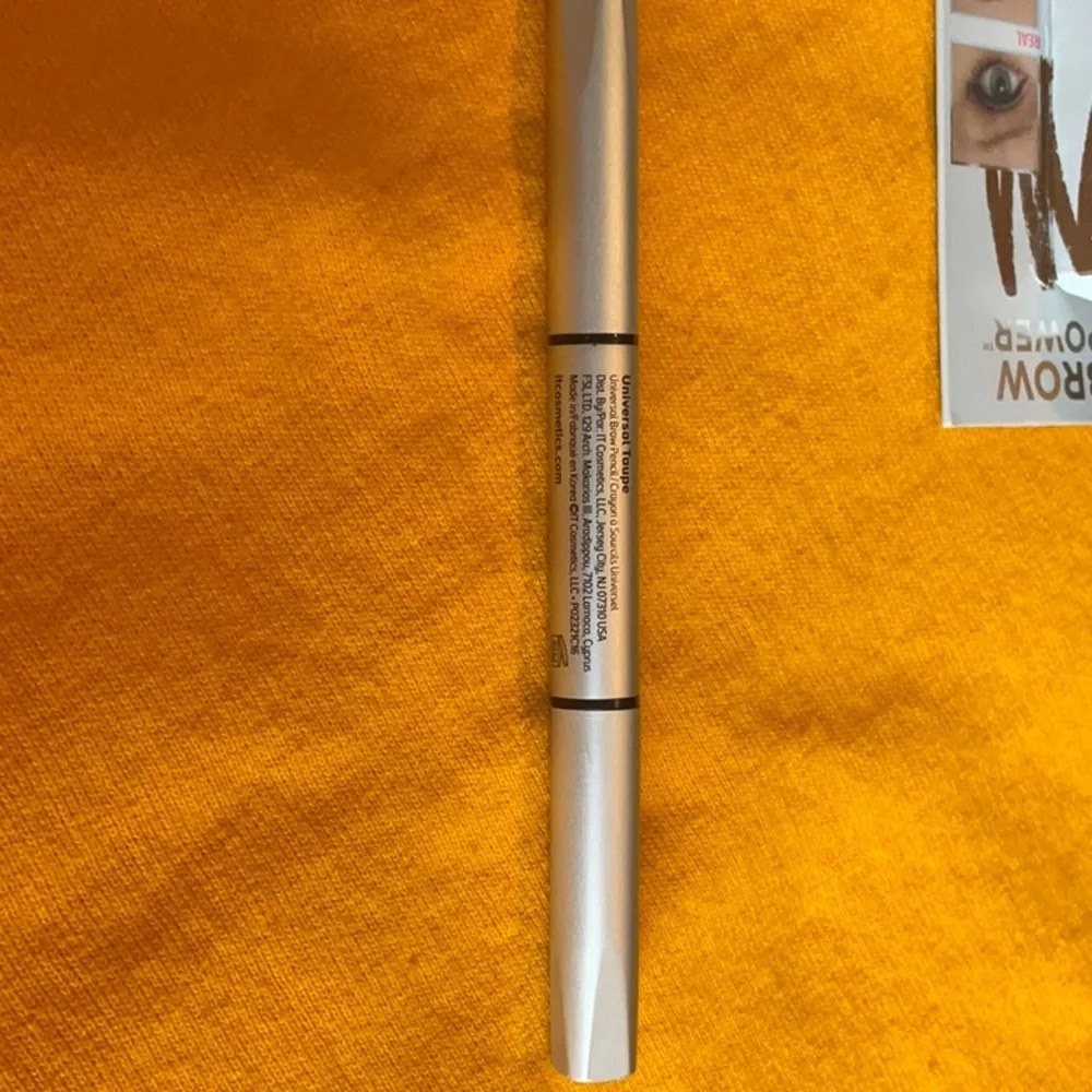 It Cosmetics Brow Powder Universal Pencil in Universal Taupe .0018oz/.05g, NWT - Picture 7 of 8